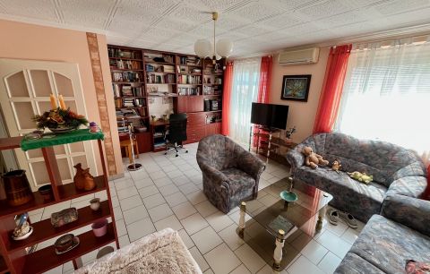 Eladó Lakás 6724 Szeged , A rókusi tesco mögött