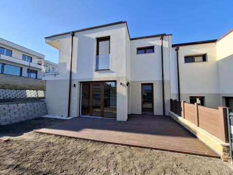 Eladó Ház 1037 Budapest 3. kerület , Aranyhegy