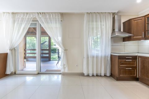 Eladó Ház 1163 Budapest 16. kerület 