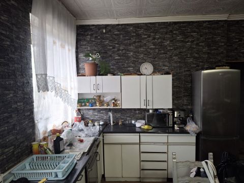 Eladó Ház 2400 Dunaújváros 