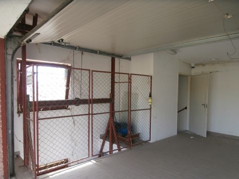 Kiadó Tároló/Raktár 2071 Páty Közel a központhoz