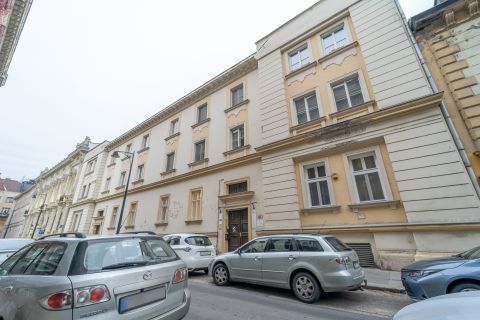 Eladó Lakás 1088 Budapest 8. kerület 