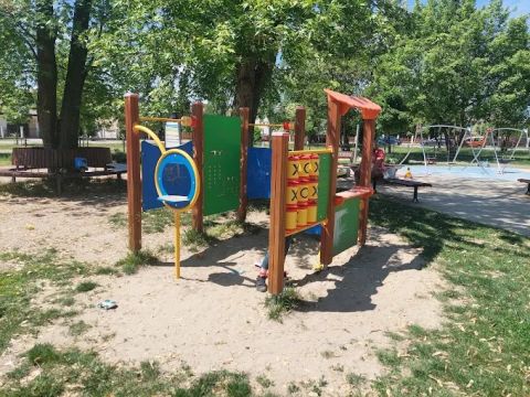 Eladó Lakás 1182 Budapest 18. kerület , Azonnal költözhető 67 nm-es, nappali + 2 szobás panellakás