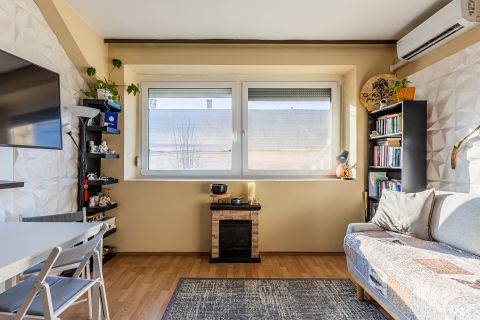 Eladó Lakás 1153 Budapest 15. kerület 