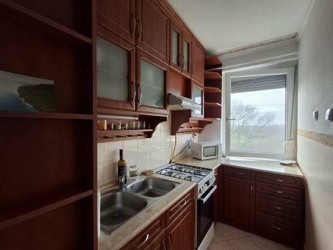 Eladó Lakás 5300 Karcag 