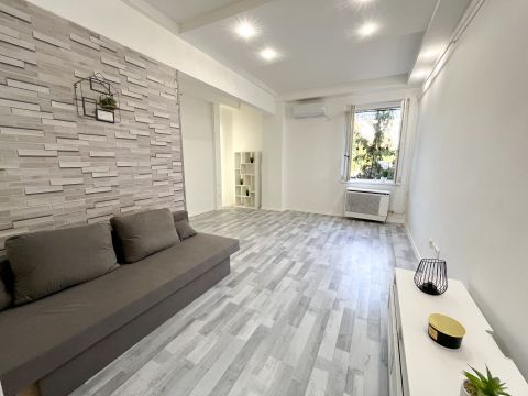 Eladó Lakás 1203 Budapest 20. kerület , Azonnal kiadható garzon a Duna közelében