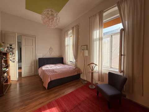 Eladó Lakás 7621 Pécs 