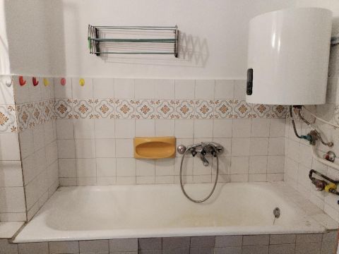 Eladó Lakás 1146 Budapest 14. kerület , 1146 Budapest 14, Herminamező