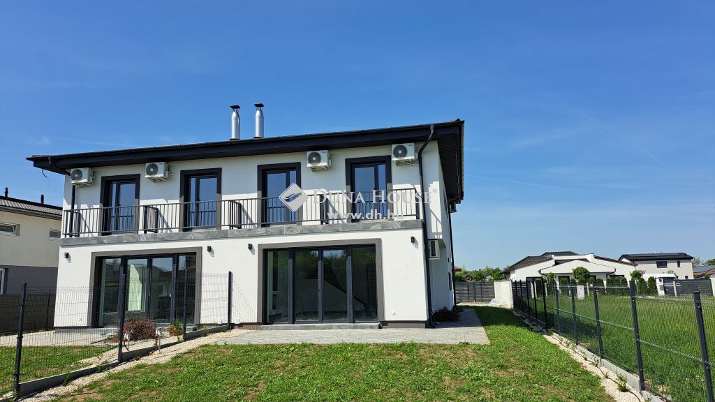 8600 Siófok , Siófok Fokihegy — 1/17