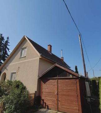 Eladó Ház 6000 Kecskemét Kecskeméten szép ház eladó! 