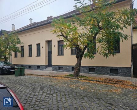 Eladó Lakás 1047 Budapest 4. kerület 