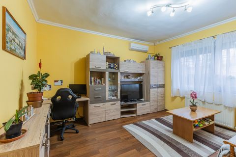 Eladó Lakás 2120 Dunakeszi 