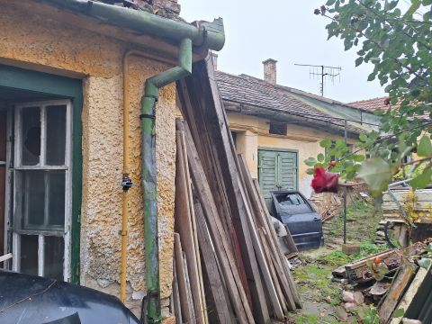 Eladó Ház 6000 Kecskemét 