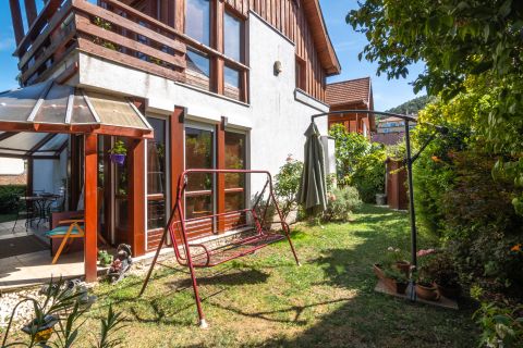 Eladó Lakás 1038 Budapest 3. kerület 