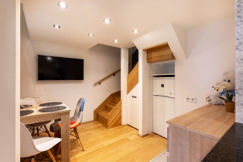 Kiadó Lakás 1065 Budapest 6. kerület 