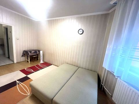 Kiadó Lakás 6000 Kecskemét 