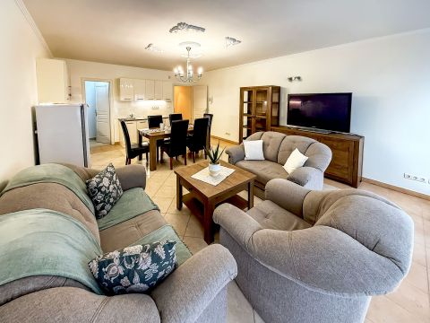 Eladó Lakás 8600 Siófok városközpontban saját mélygarázsi parkolóhellyel együtt