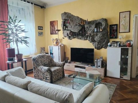 Eladó Lakás 1089 Budapest 8. kerület , 1089 Budapest 8, Józsefváros