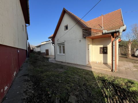 Eladó Ház 4034 Debrecen 