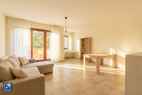 Eladó Lakás 8600 Siófok Vitorlás utca - Hotel Yacht Club közelében