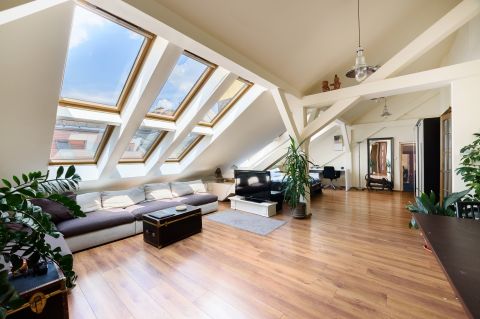 Kiadó Lakás 1051 Budapest 5. kerület 