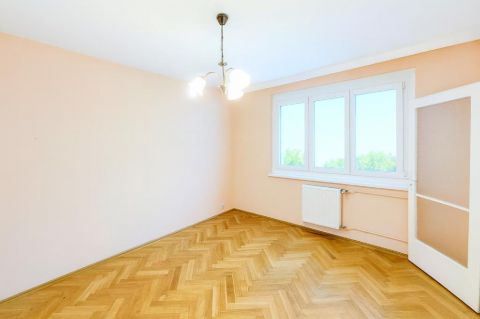 Eladó Lakás 1119 Budapest 11. kerület , 1119 Budapest 11, Bikás park