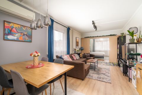 Eladó Lakás 1156 Budapest 15. kerület jó elosztású otthon zöld környezetben Újpalota központjában