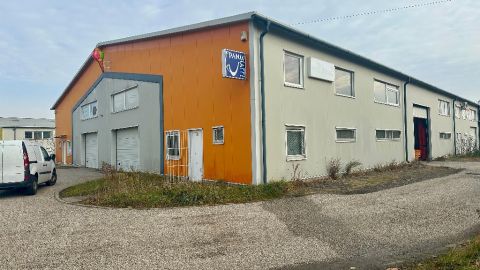 Eladó Ipari 2142 Nagytarcsa , 2142 Nagytarcsa, Ganz Ábrahám utca