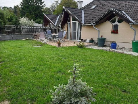 Eladó Ház 2051 Biatorbágy Tó közeli