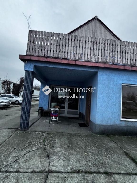 2200 Monor , 2200 Monor, Felsőtanya — 1/13