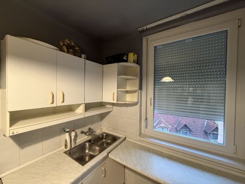 Eladó Lakás 6000 Kecskemét 2 szobás lakás a Rávágy téren