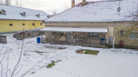 Eladó Lakás 8087 Alcsútdoboz 