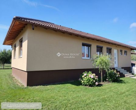 Eladó Ház 2318 Szigetszentmárton , Kossutj Lajos út