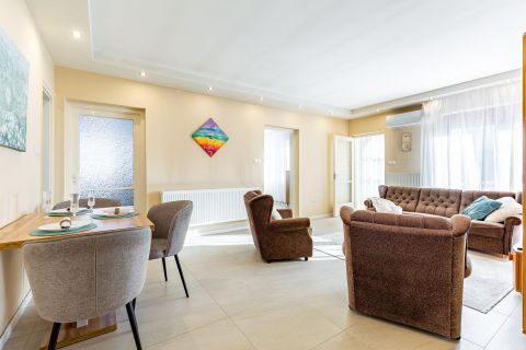 Eladó Ház 6792 Zsombó 