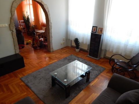 Eladó Ház 1154 Budapest 15. kerület 