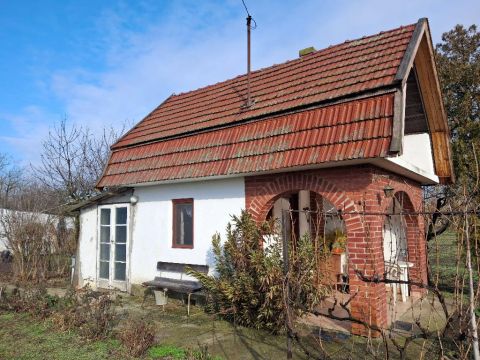 Eladó Ház 5700 Gyula , 5700 Gyula, Kálvária domb