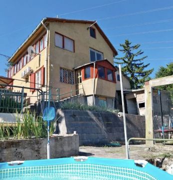 Eladó Ház 2011 Budakalász , Ezüsthegy