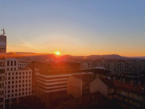 Eladó Lakás 1083 Budapest 8. kerület 