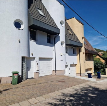 Kiadó Ház 1025 Budapest 2. kerület 