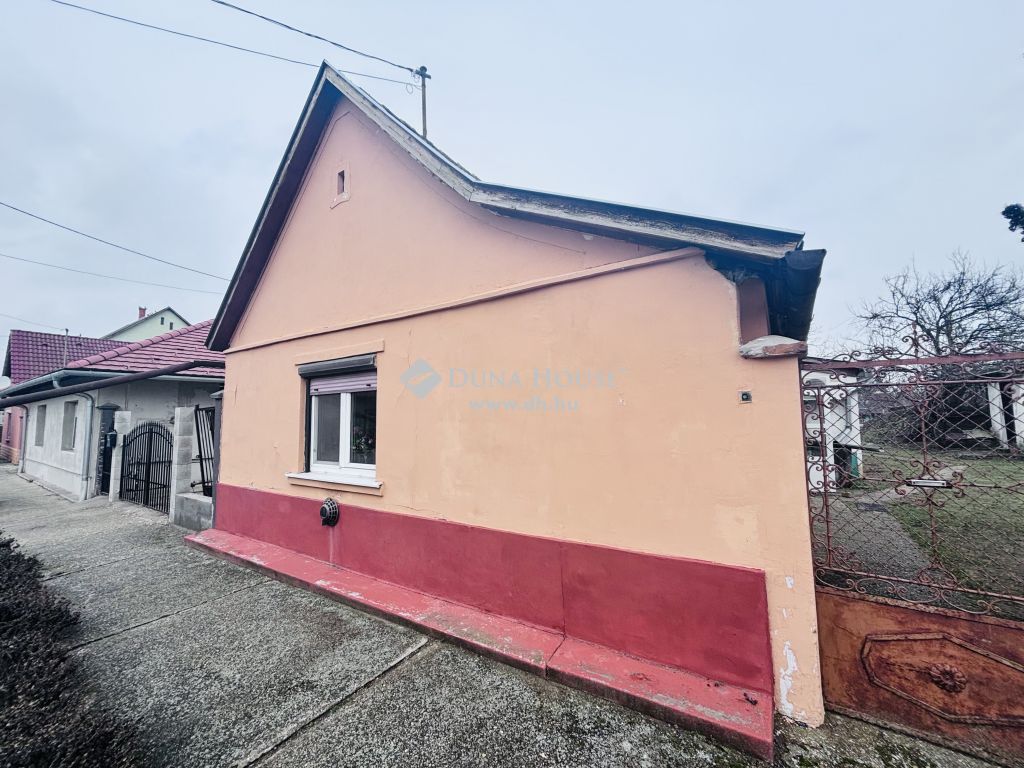 7020 Dunaföldvár — 1/17