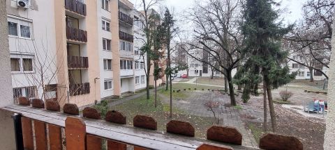 Eladó Lakás 2800 Tatabánya 