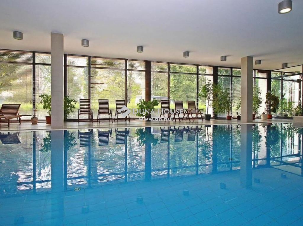 1138 Budapest 13. kerület , DUNA PARTI WELLNESS OTTHON — 1/11