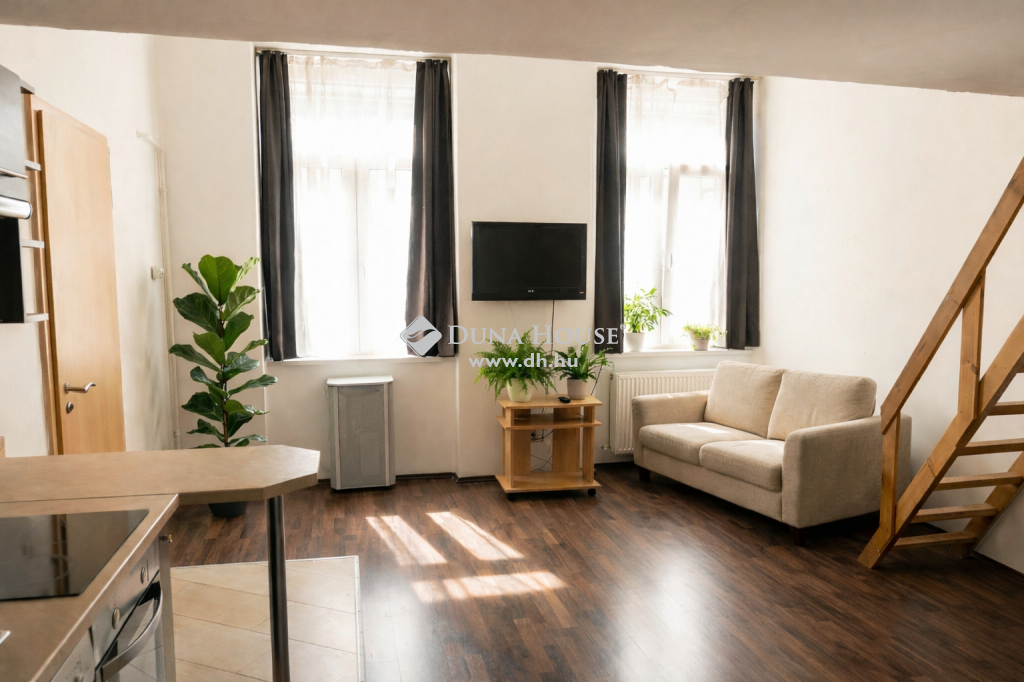 1063 Budapest 6. kerület — 1/12