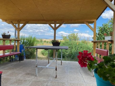 Eladó Ház 2060 Bicske , Galagonyás 