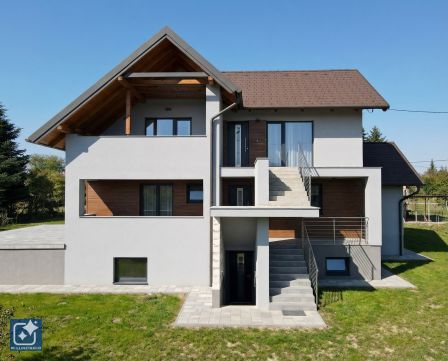 Eladó Ház 8372 Cserszegtomaj örök panorámás családi ház