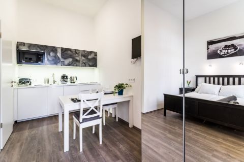 Eladó Lakás 1066 Budapest 6. kerület , Weiner Leó