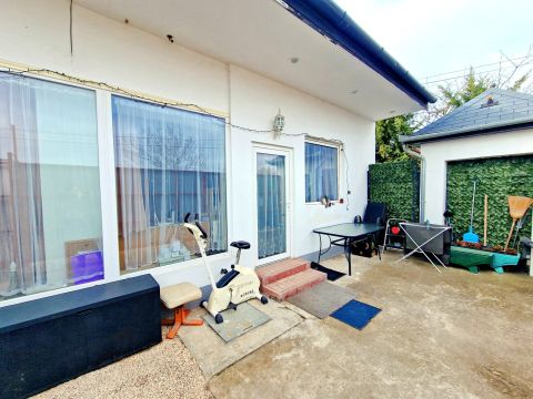 Eladó Ház 2030 Érd 