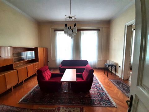 Eladó Lakás 6000 Kecskemét , Kecskemét, belvárosi lakás garázzsal eladó !