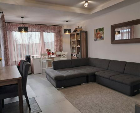 Eladó Ház 4030 Debrecen , Egyletkerti ikerház