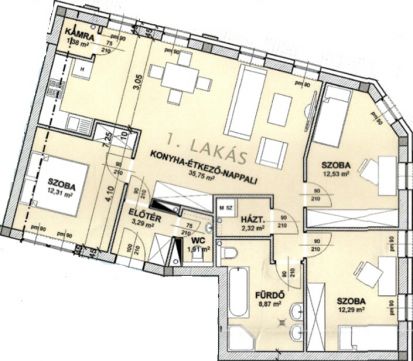 Eladó Lakás 6000 Kecskemét Belvárosi 96nm nappali+3szobás lakás, exclusive házban.